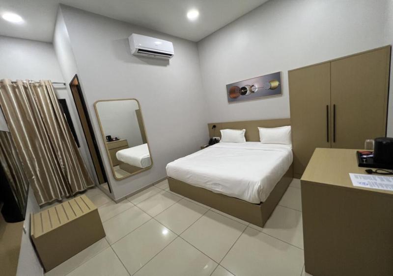 Ixoras Hotel Victoire Kinshasa Luaran gambar