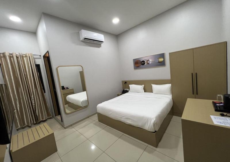 Ixoras Hotel Victoire Kinshasa Luaran gambar